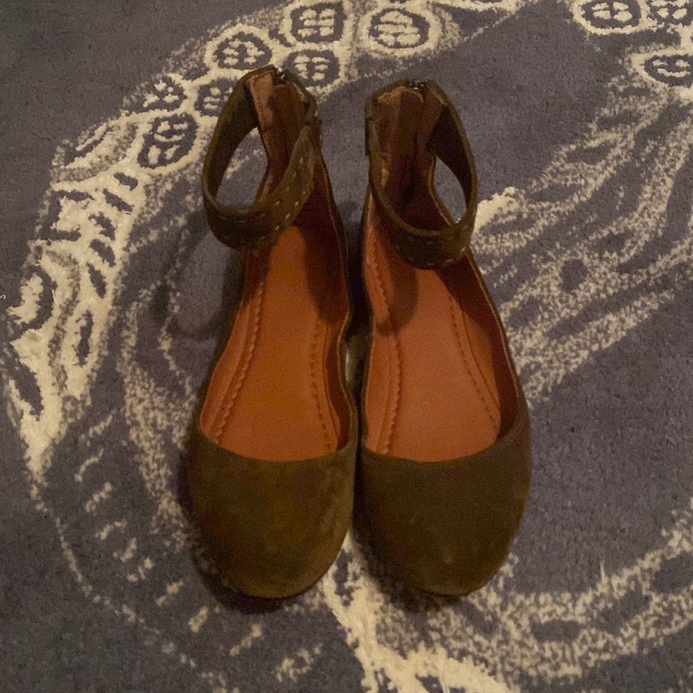 Frye Carson Ankle Flats